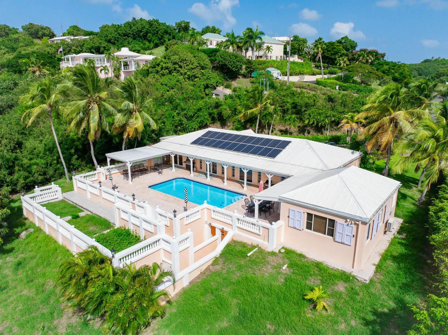 3 Beds 3 Baths 2,596 Sqft Villa in Shoys, US Virgin Islands — photo 1