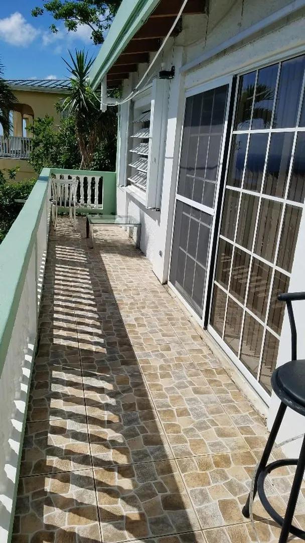 3 Beds 2 Baths 1,800 Sqft Apartment in US Virgin Islands — photo 4