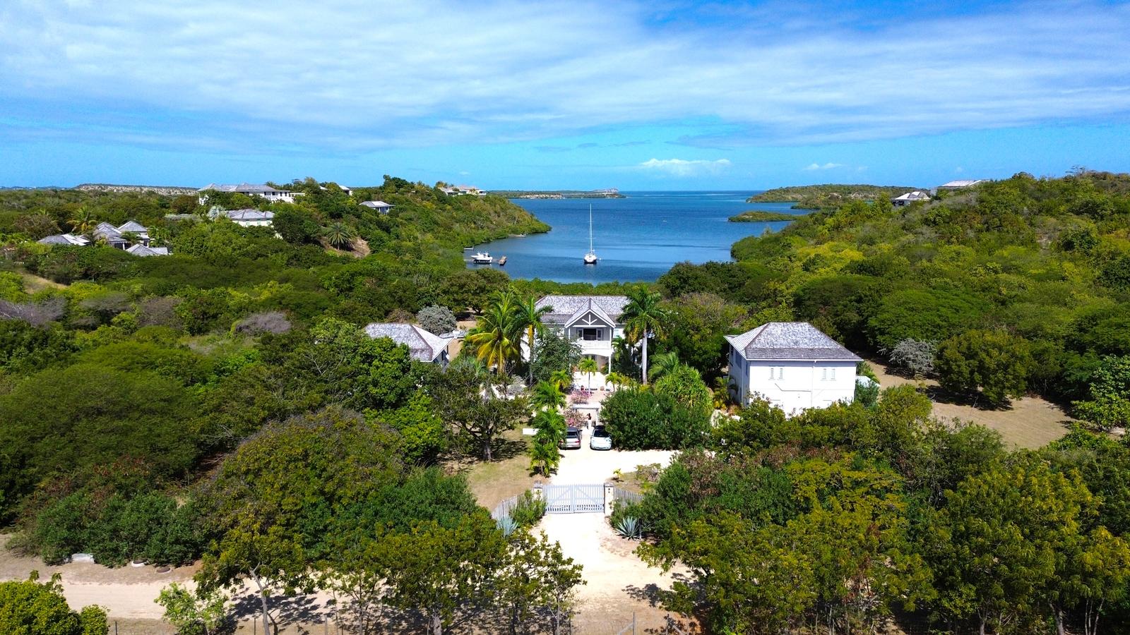 Driftwood Villa, The Peninsula, Willikies, Antigua — photo 2