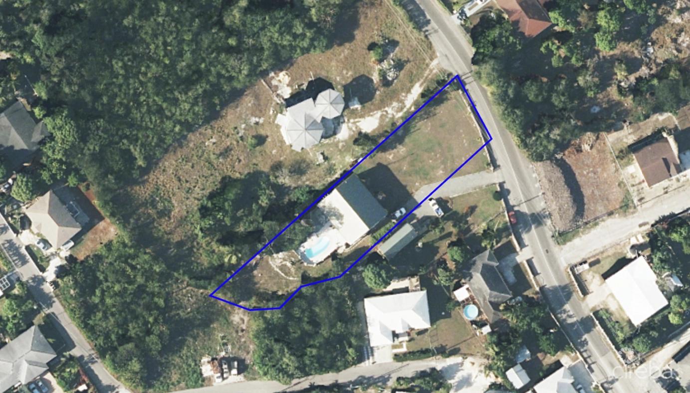 Family Home-northward in the Cayman Islands — photo 4