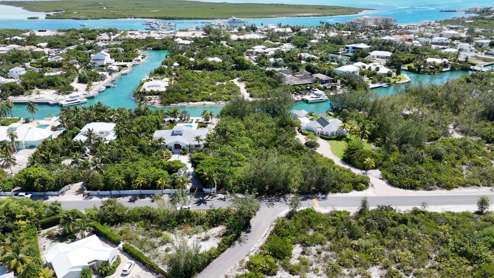 CANAL FRONT: CARAVEL AVE, LEEWARD, Leeward, TC — photo 5