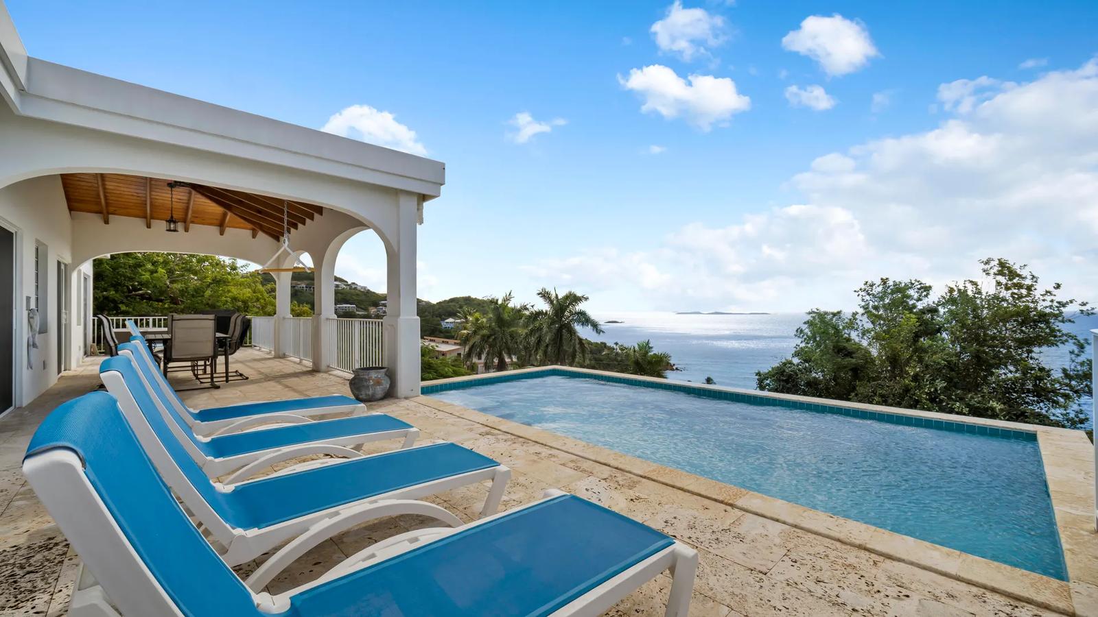 3 Bed 3 Bath Villa in Frenchmans Bay with Ocean Views — photo 1