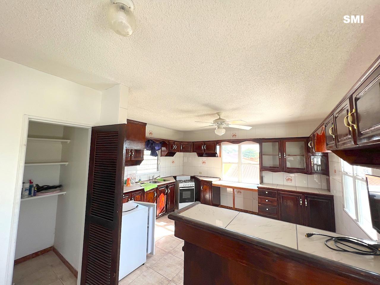 5 Unit Apartment Building for Sale, Cole Bay, St Maarten — photo 5