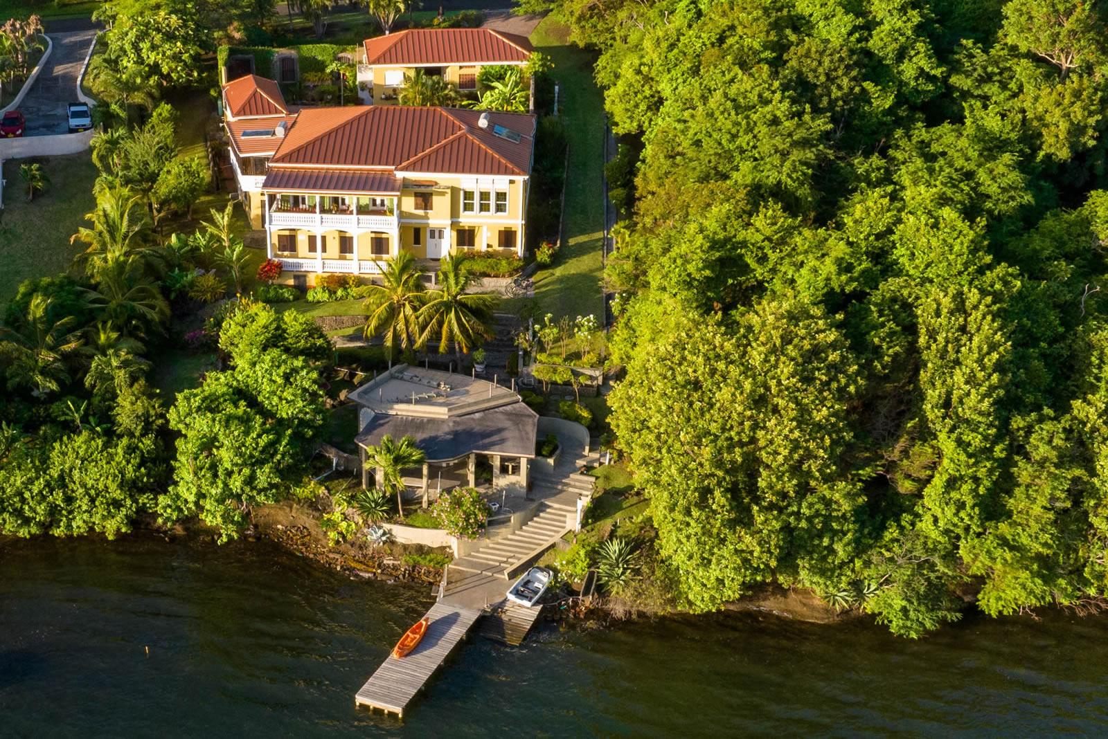5 Bedroom Waterfront Home for Sale, Westerhall Point, Grenada — photo 3