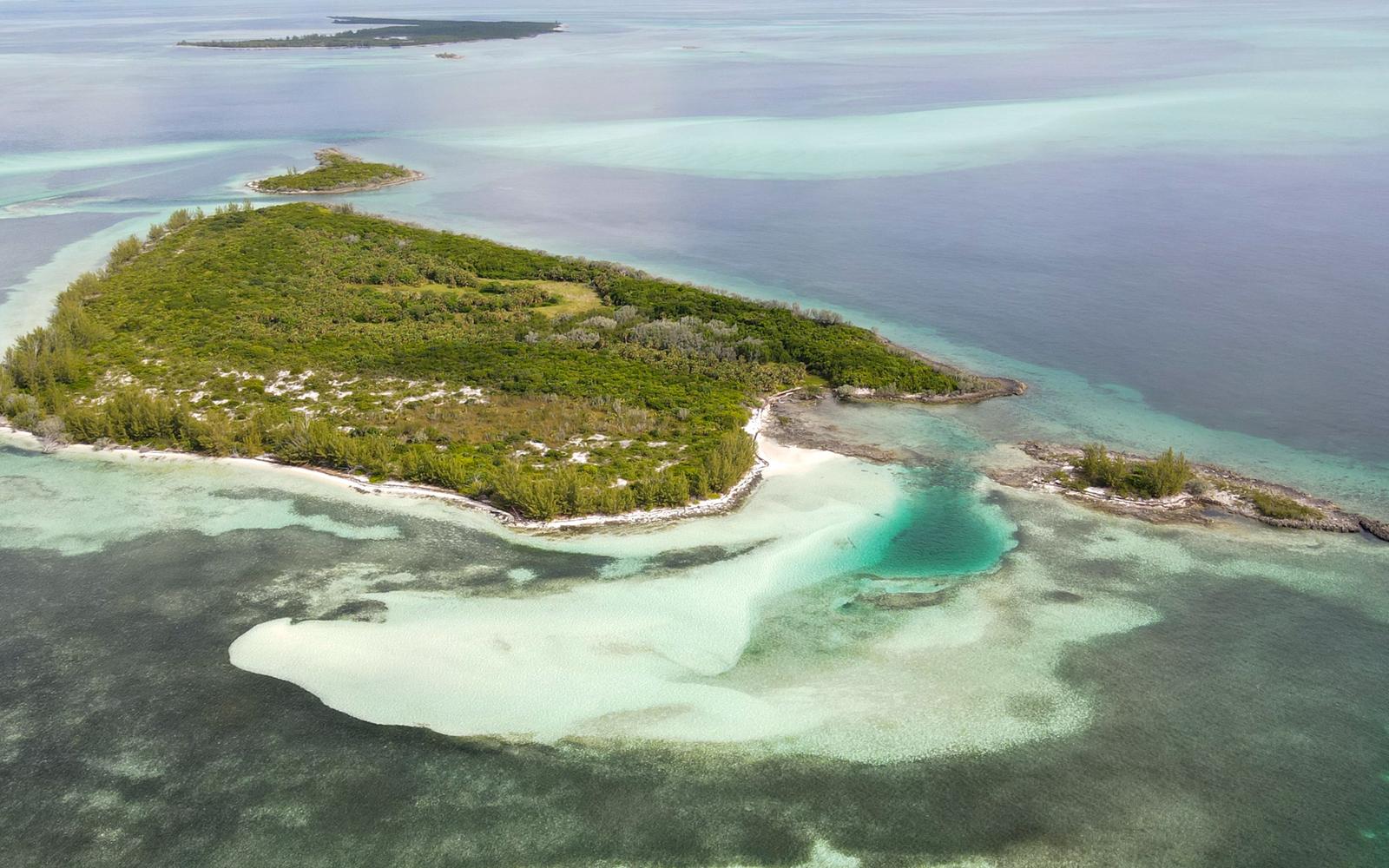 Joe's Cay - MLS 67940 — photo 2