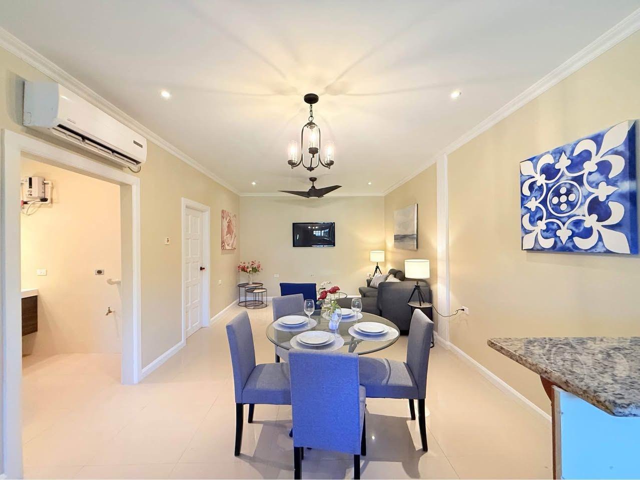 Modern Freeport Apartment for Sale | 2 Bedrooms — photo 1