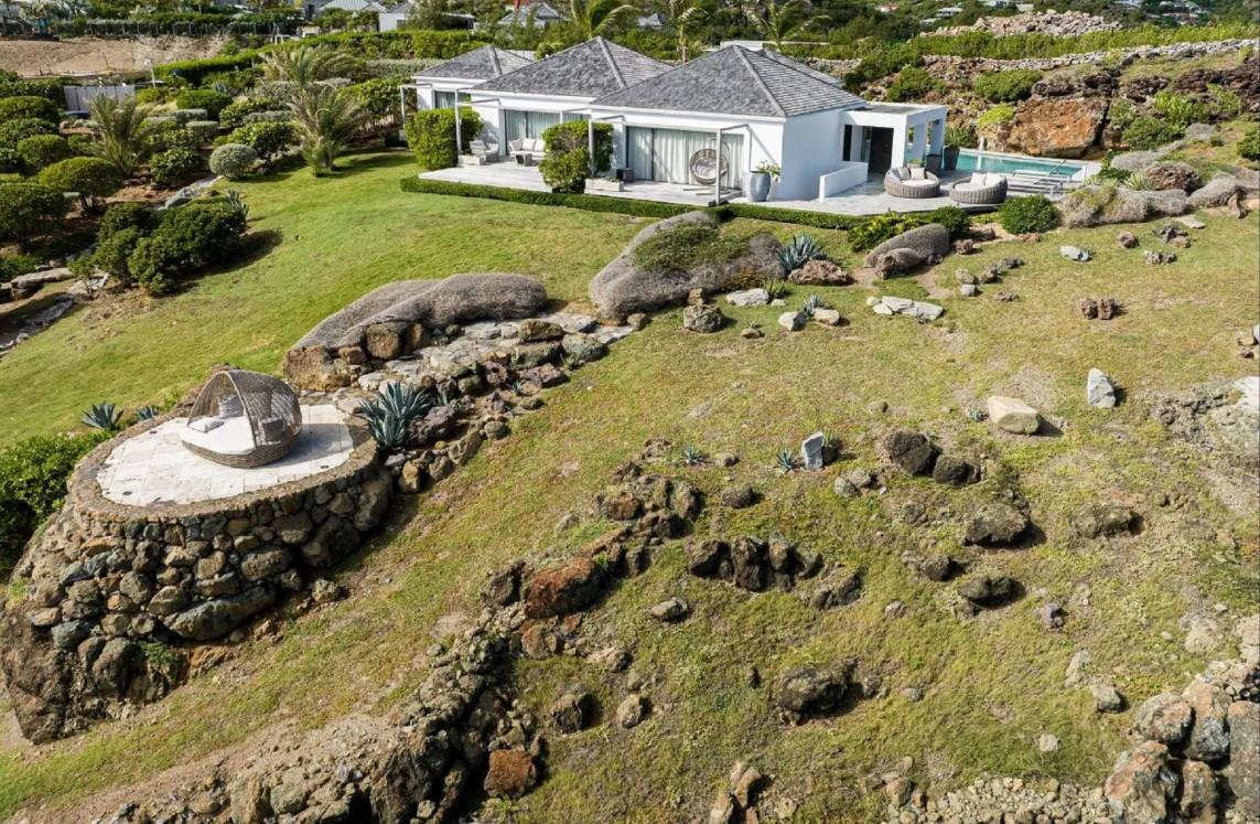 Sheer Sophistication with an Ocean View" Petit Cul-de-Sac, St. Barthelemy — photo 4