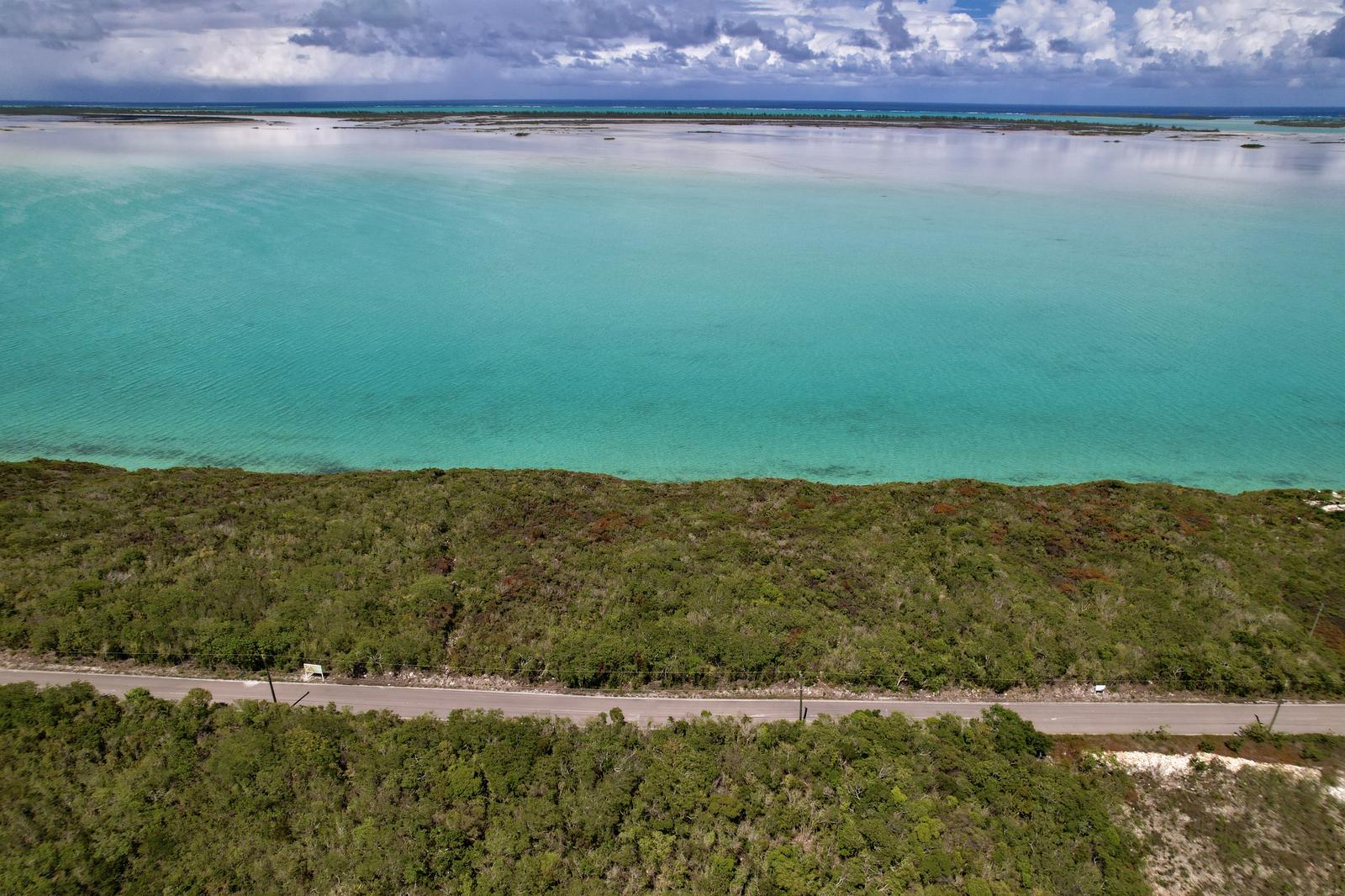 North Caicos Ocean Front Land — photo 1