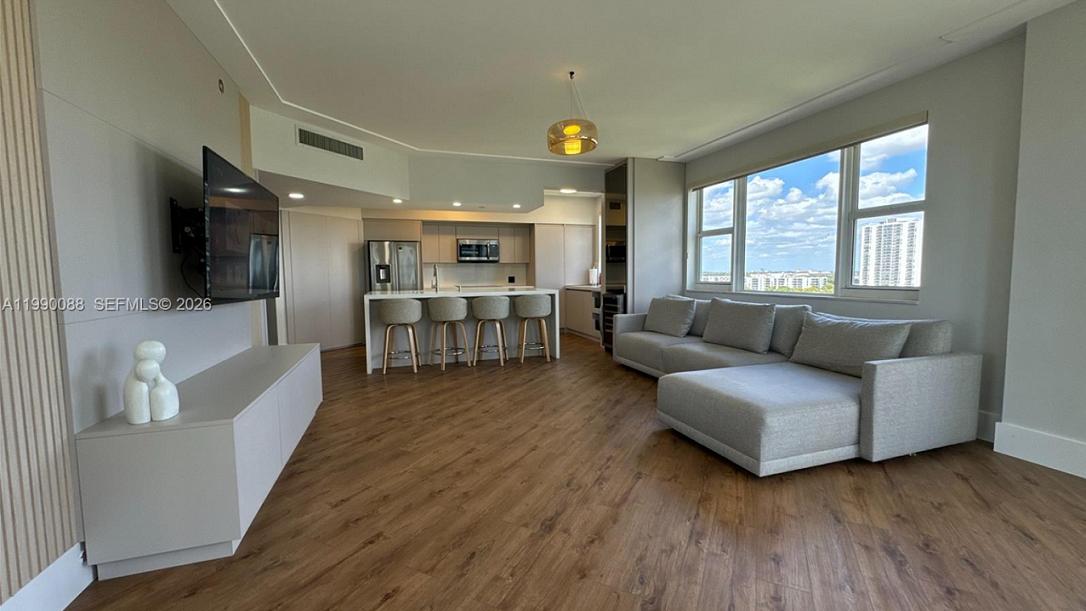 Turnberry Village Aventura 3BR Condo — photo 3