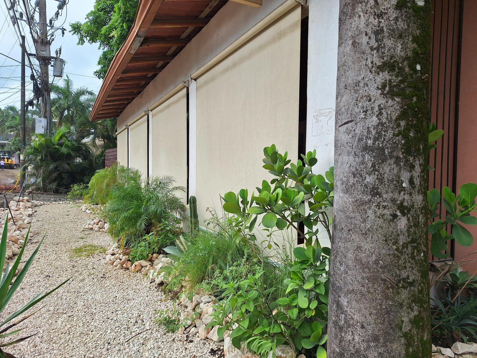 Mixed Use Residential / Commercial Property for Sale, Santa Teresa — photo 5