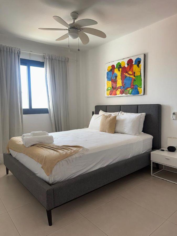 Fully Furnished 2-Bedroom Apartment in Los Corales — photo 4