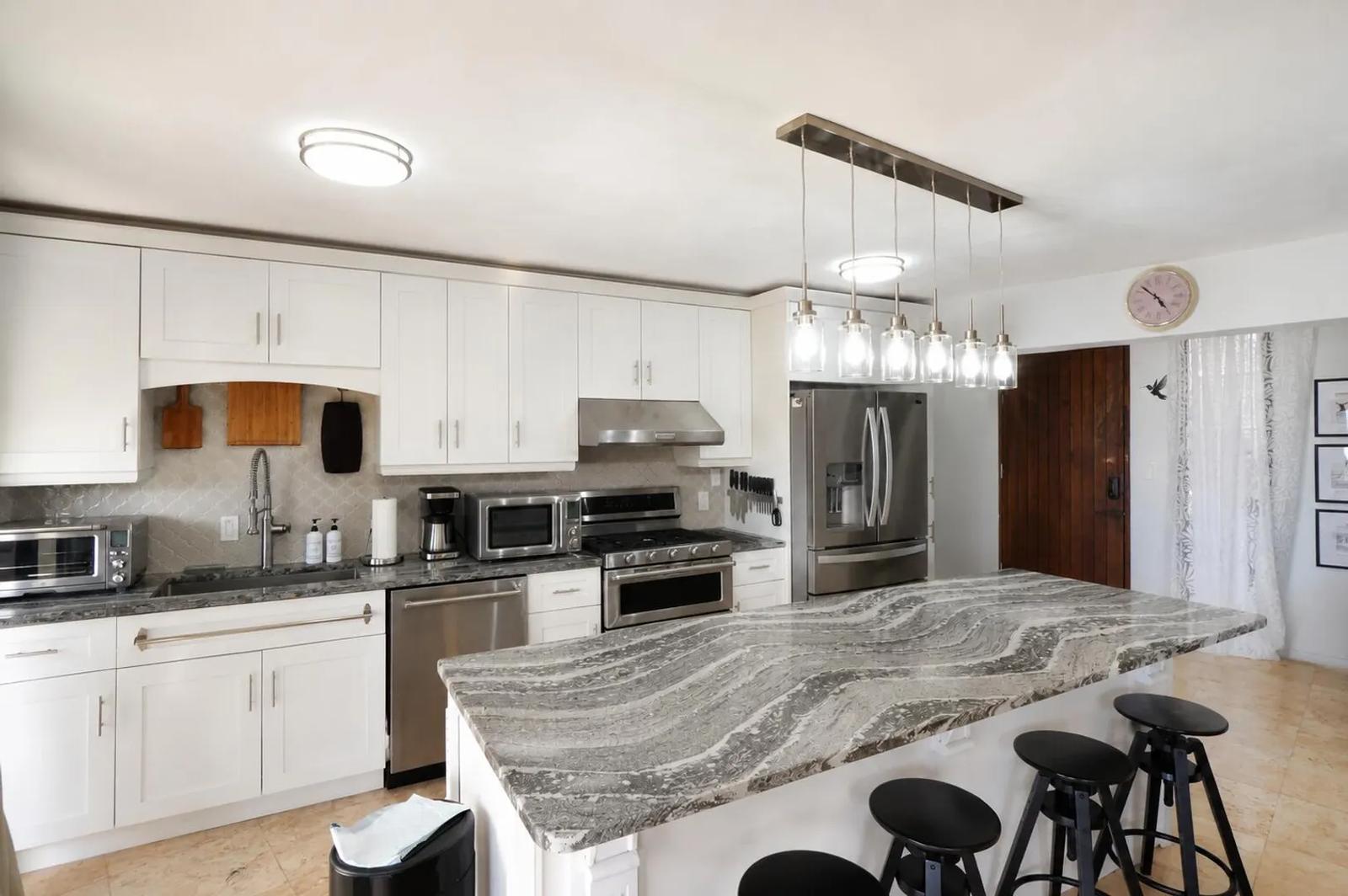2 Bed, 2 Bath Condo for Rent in Mahogany Run — photo 4