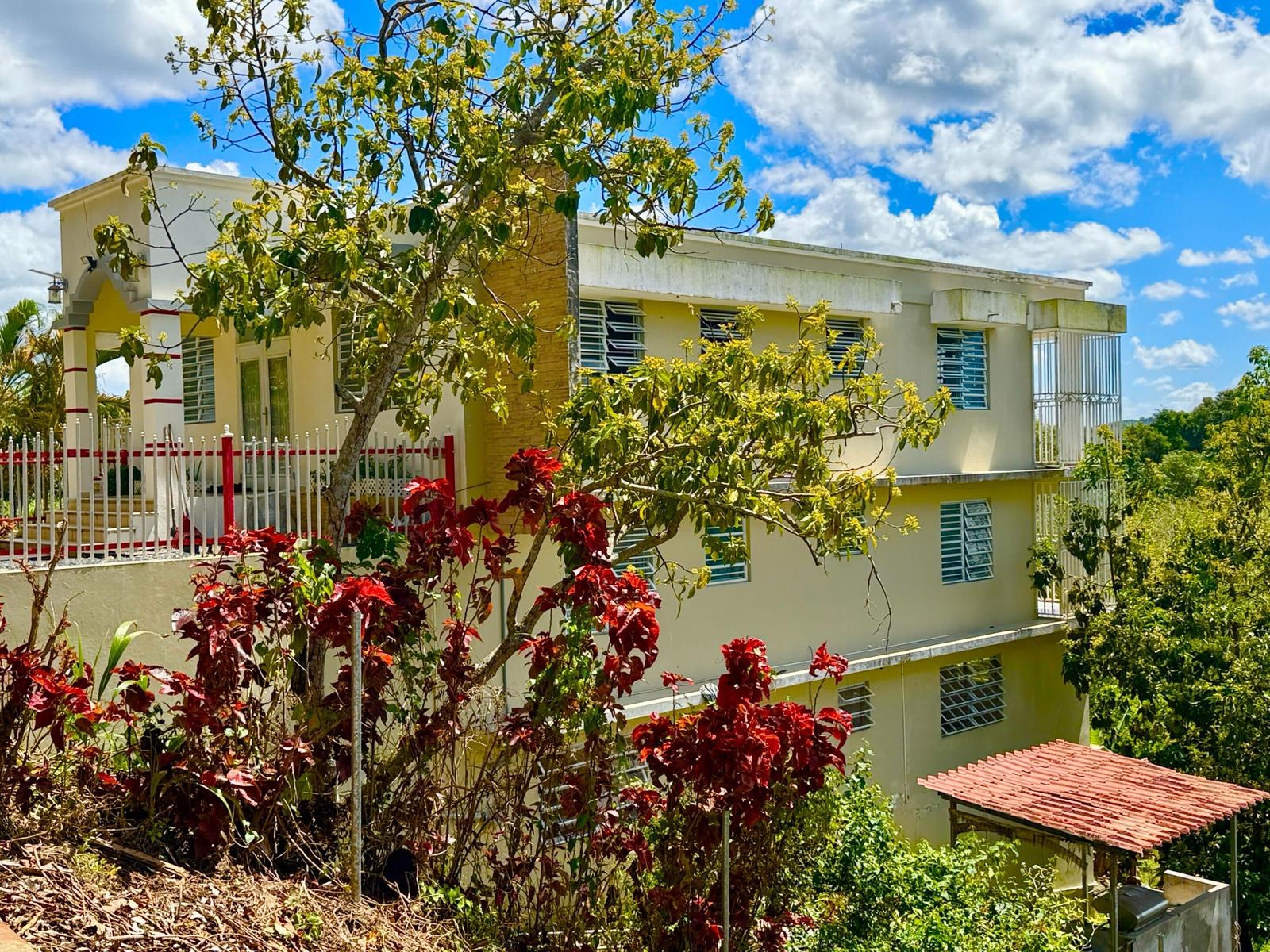 Turnkey 2-Unit Property with Expansion Potencial — photo 2