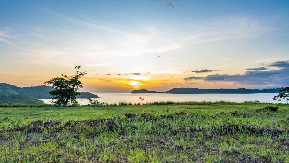 0.74 Acre Lot for Sale in Hacienda del Mar, Papagayo, Guanacaste — photo 3