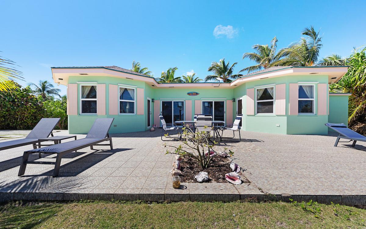 Da Villa - Beachfront Bliss, 8 Breeze Away Estates — photo 4