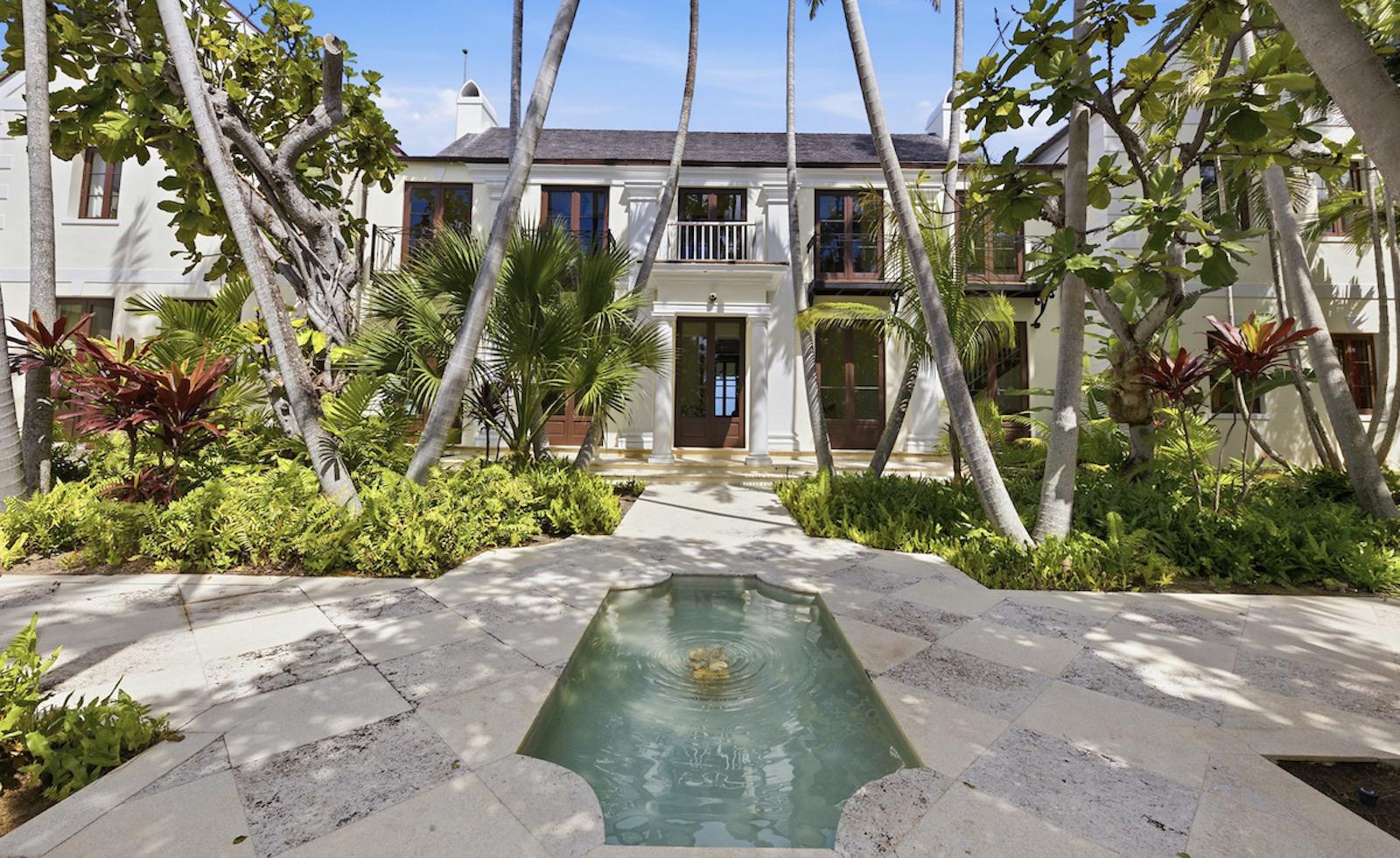 10 Bedroom Waterfront Estate for Sale, Paradise Island, Bahamas — photo 5