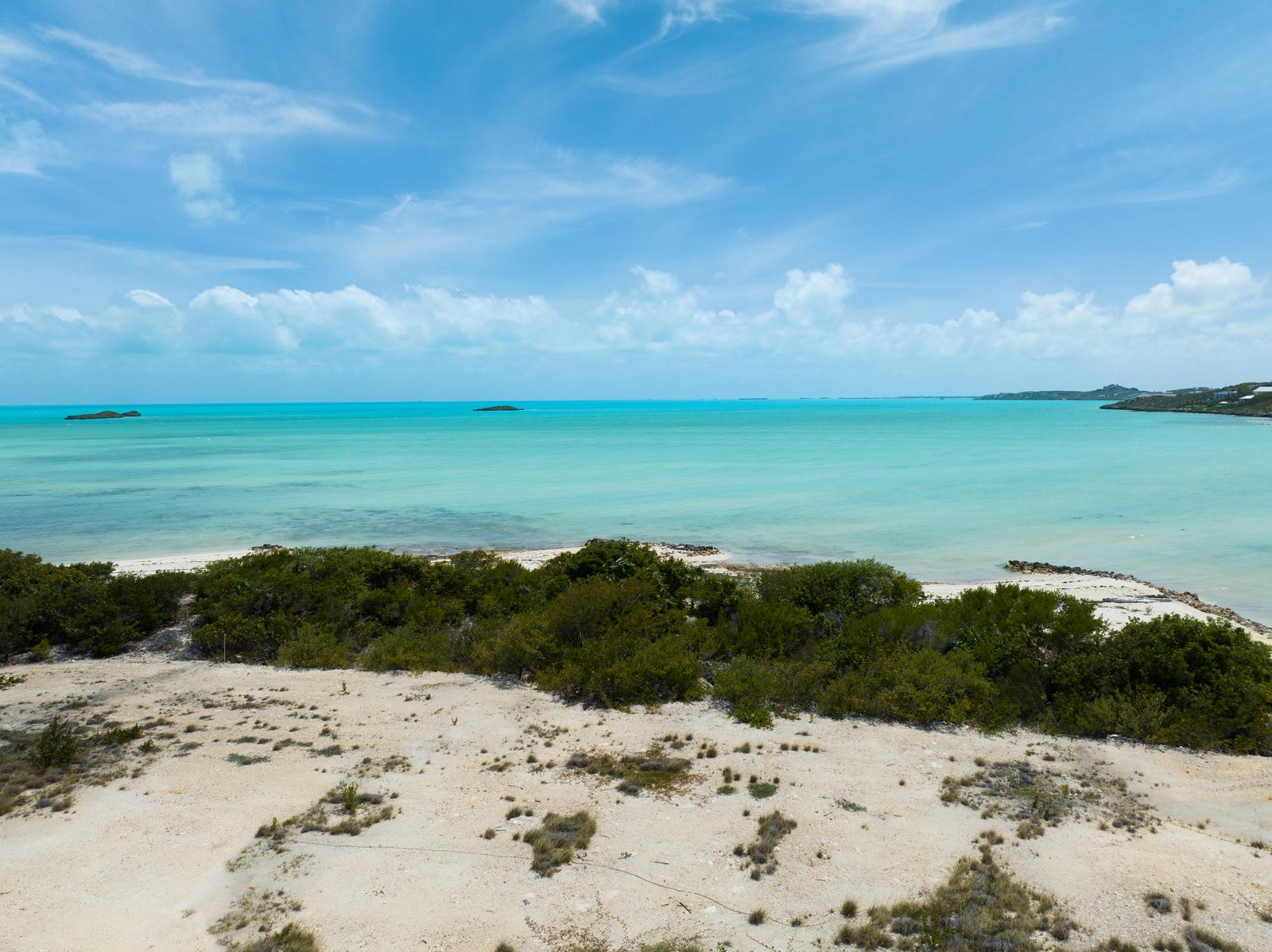 Vacant land for sale in Turtle Tail Drive, Turks and Caicos Islands — photo 2