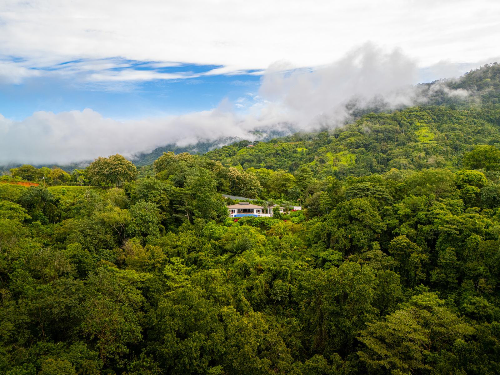 3 Bedroom Ocean-View Home for Sale, Tres Rios, Puntarenas, Costa Rica — photo 5