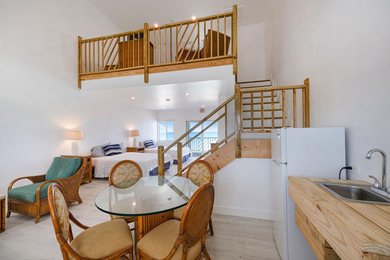 GREAT HARBOUR CAY HOTEL — photo 4