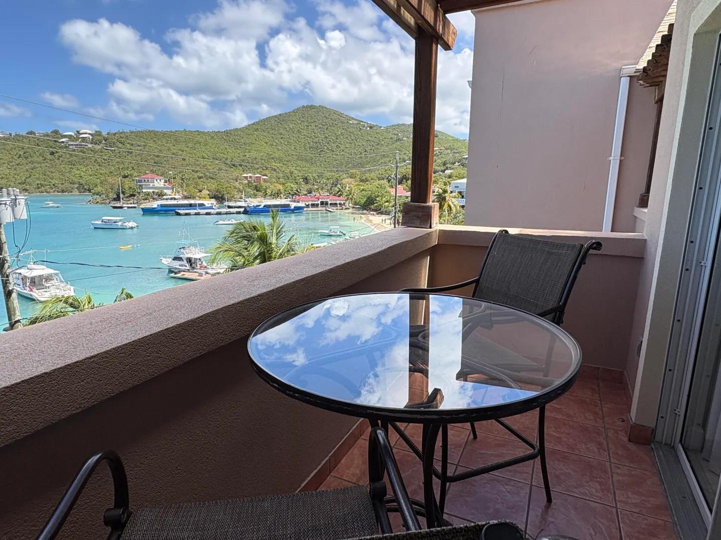 Studio Apartment in Cruz Bay Town, US Virgin Islands — photo 2