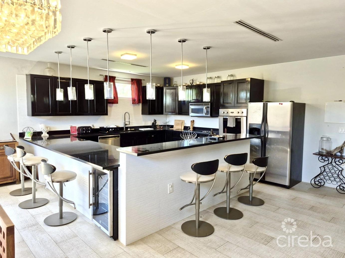3 bedroom property for sale — Pedro Castle Road #245 in the Cayman Islands — photo 3