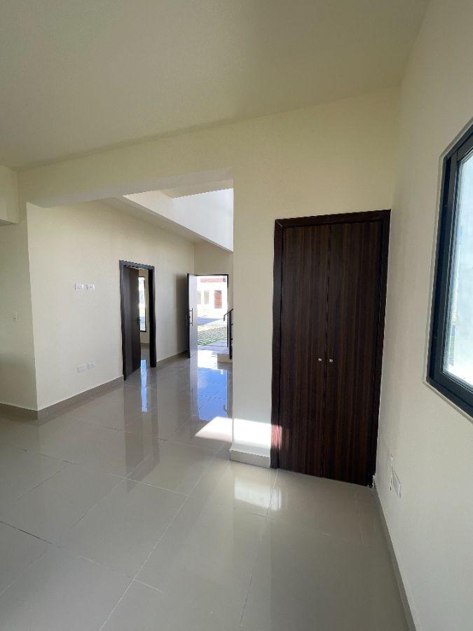 VENTA VILLA LISTA DE 3 HABITACIONES — photo 2