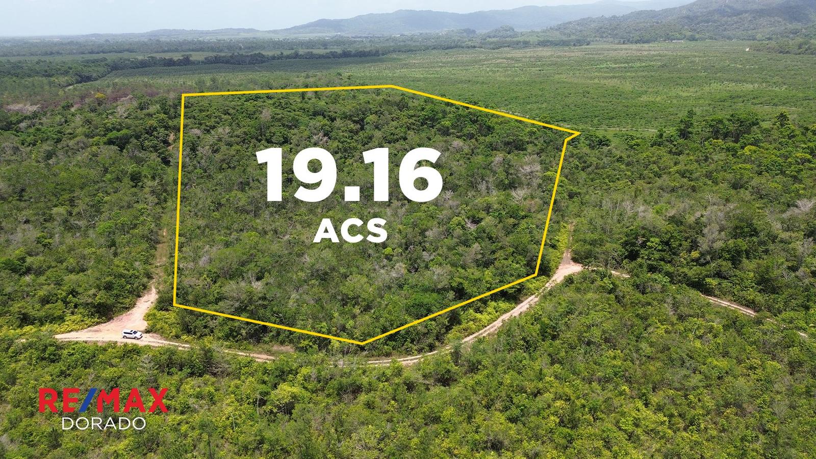 Prime 19.16-Acre Property for Sale — photo 1
