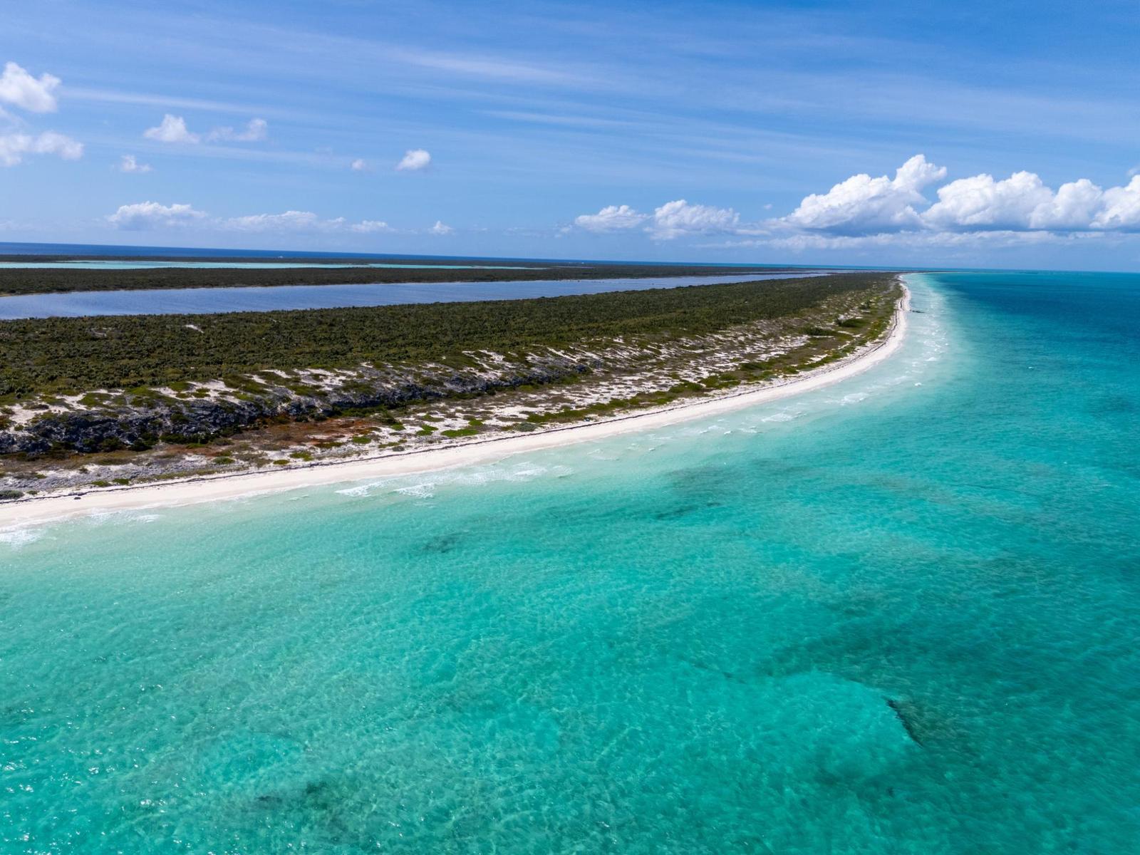 10 Acre Beachfront Site — photo 4