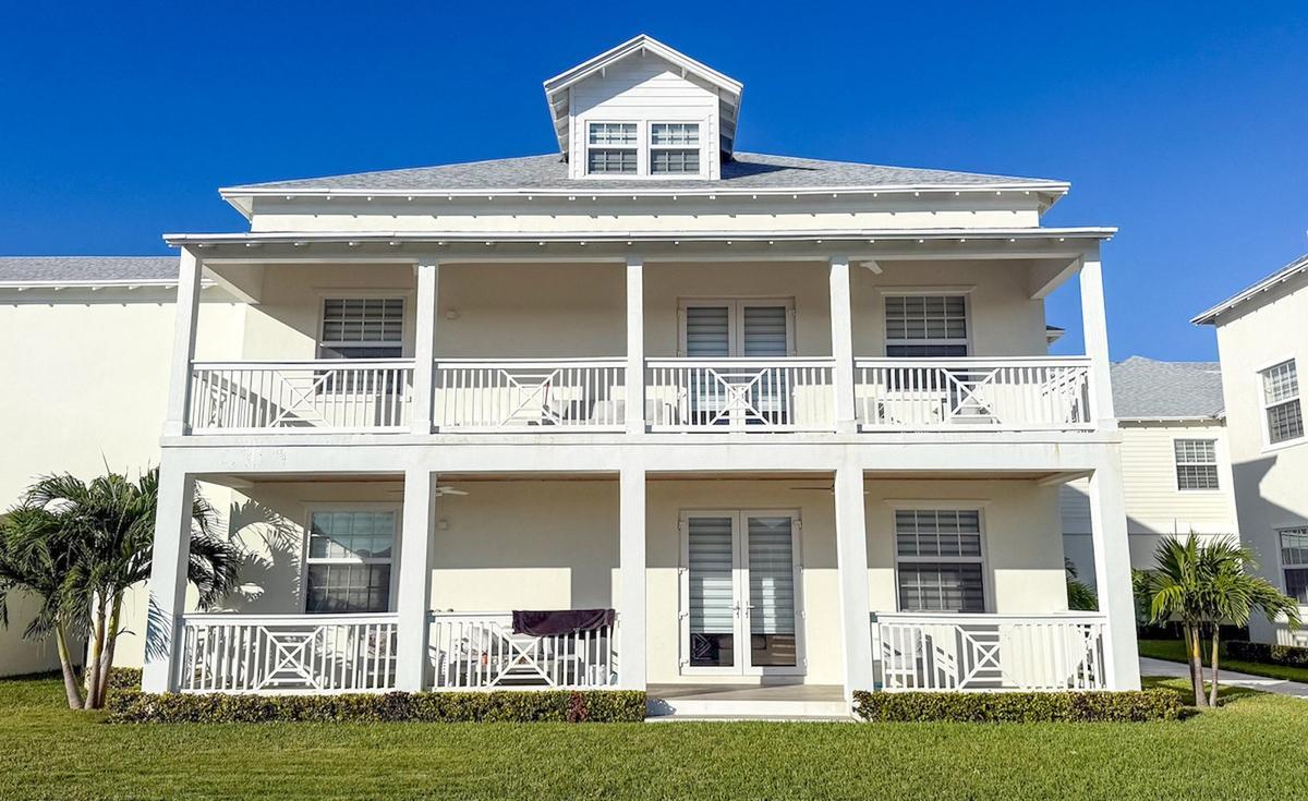 4 bedroom Apartment for sale — 20 Galleon Bay and Boat Slip 8 Pier 1 — photo 1