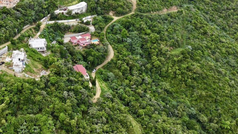 0.85 Acres & 1.49 Acres Lot - Soldiers Hill, Tortola — photo 3