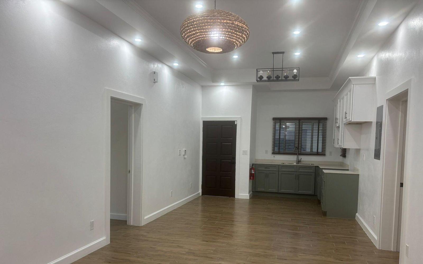 2 bedroom Residence for sale on Oakridge Road — photo 2