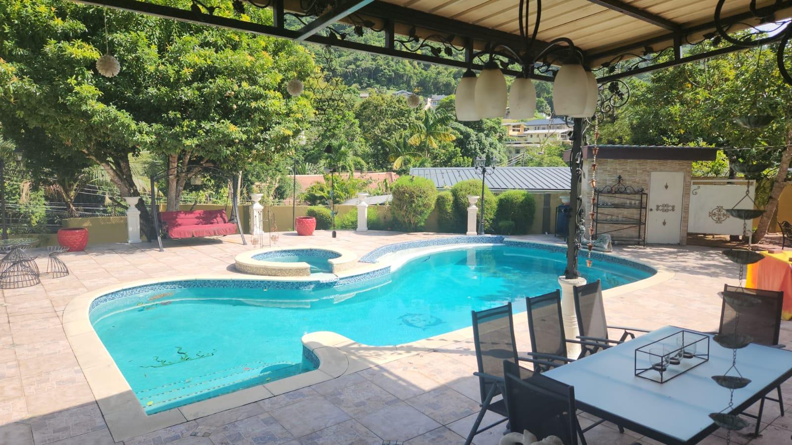 St. Joseph Valley View house and land for sale — photo 1