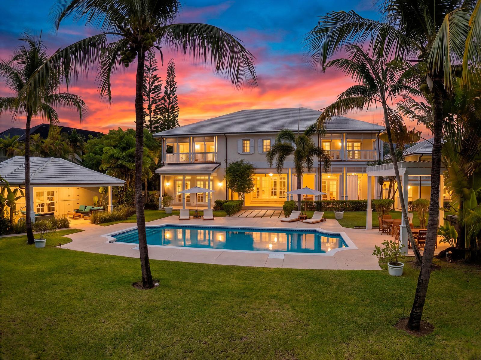8 Bedroom Waterfront Estate for Sale, Old Fort Bay, New Providence, Bahamas — photo 4