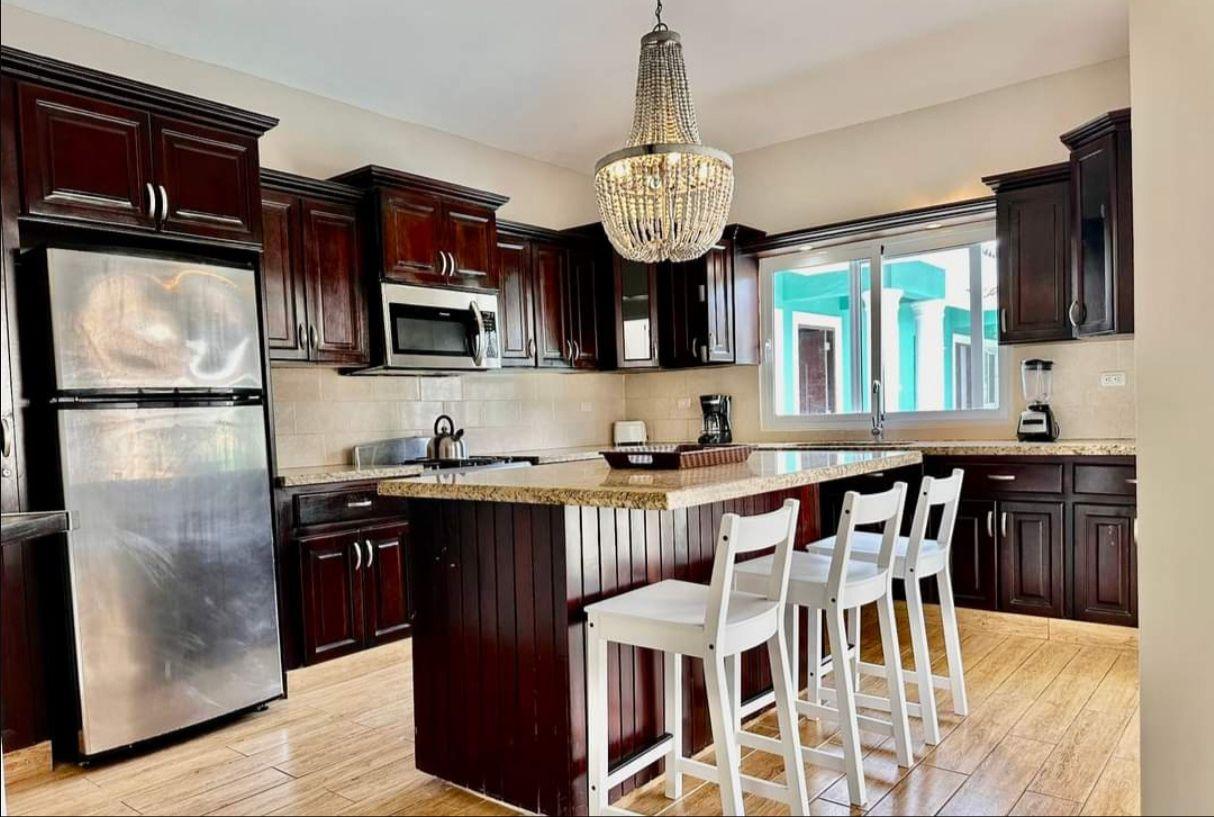 Amazing 5-bedroom Villa In A Gated Community in Sosua — photo 3