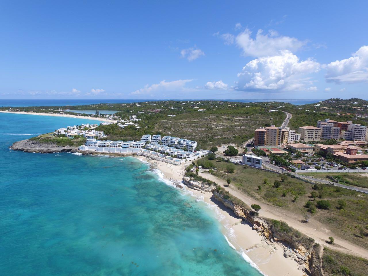 Beachfront and Lagoon-Front Land Parcels for Sale, Cupecoy, St Maarten — photo 1