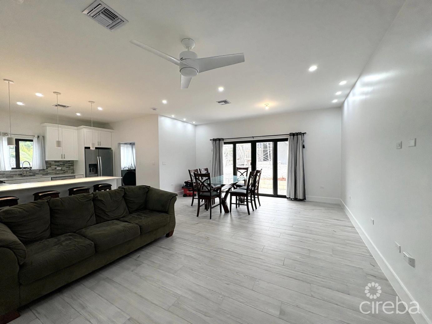6 Bedroom Duplex in Lower Valley, Cayman Islands — photo 2