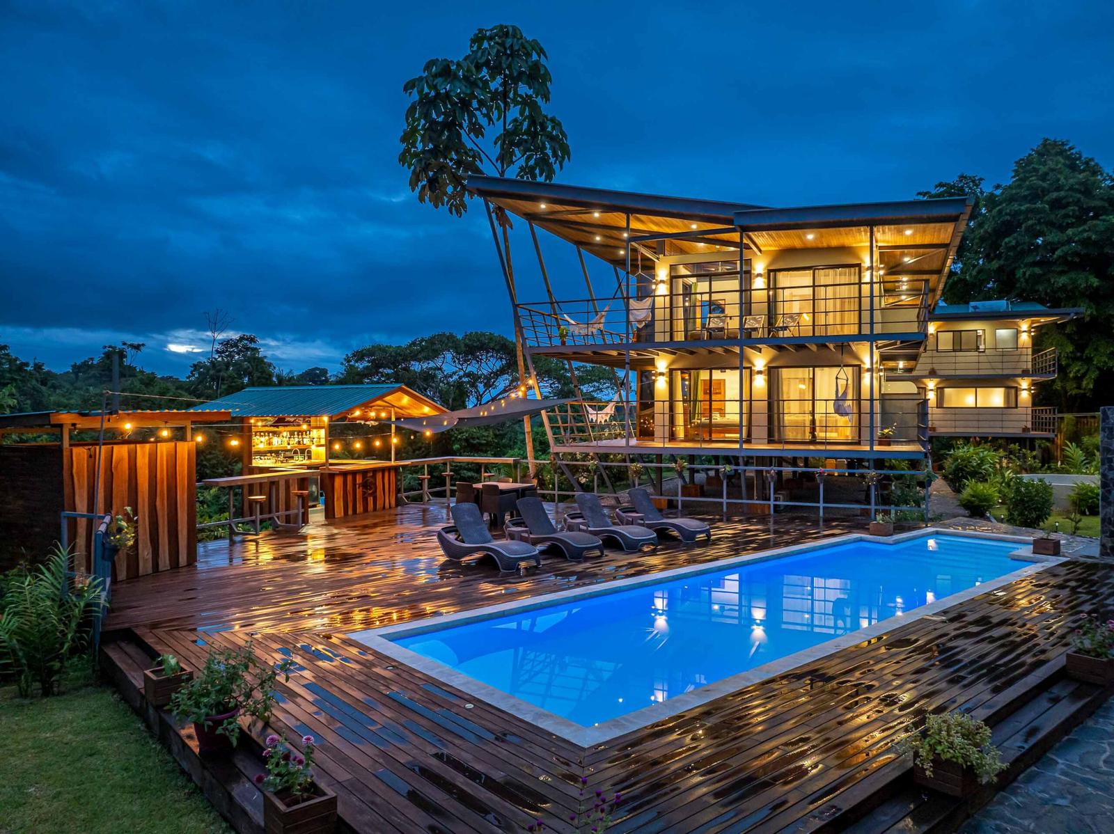 Luxurious Eco-Lodge in Drake Bay Costa Rica with Ocean & Rain Forest Views — photo 1