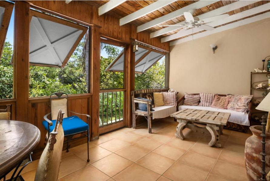 Columbus Cottage 2BR Caribbean Retreat — photo 2