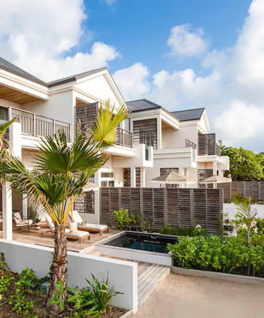 Beachfront Villa at Luxury Resort — photo 2
