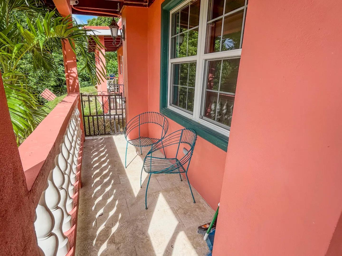 Studio Apartment in Hermon Hill Co, US Virgin Islands — photo 3