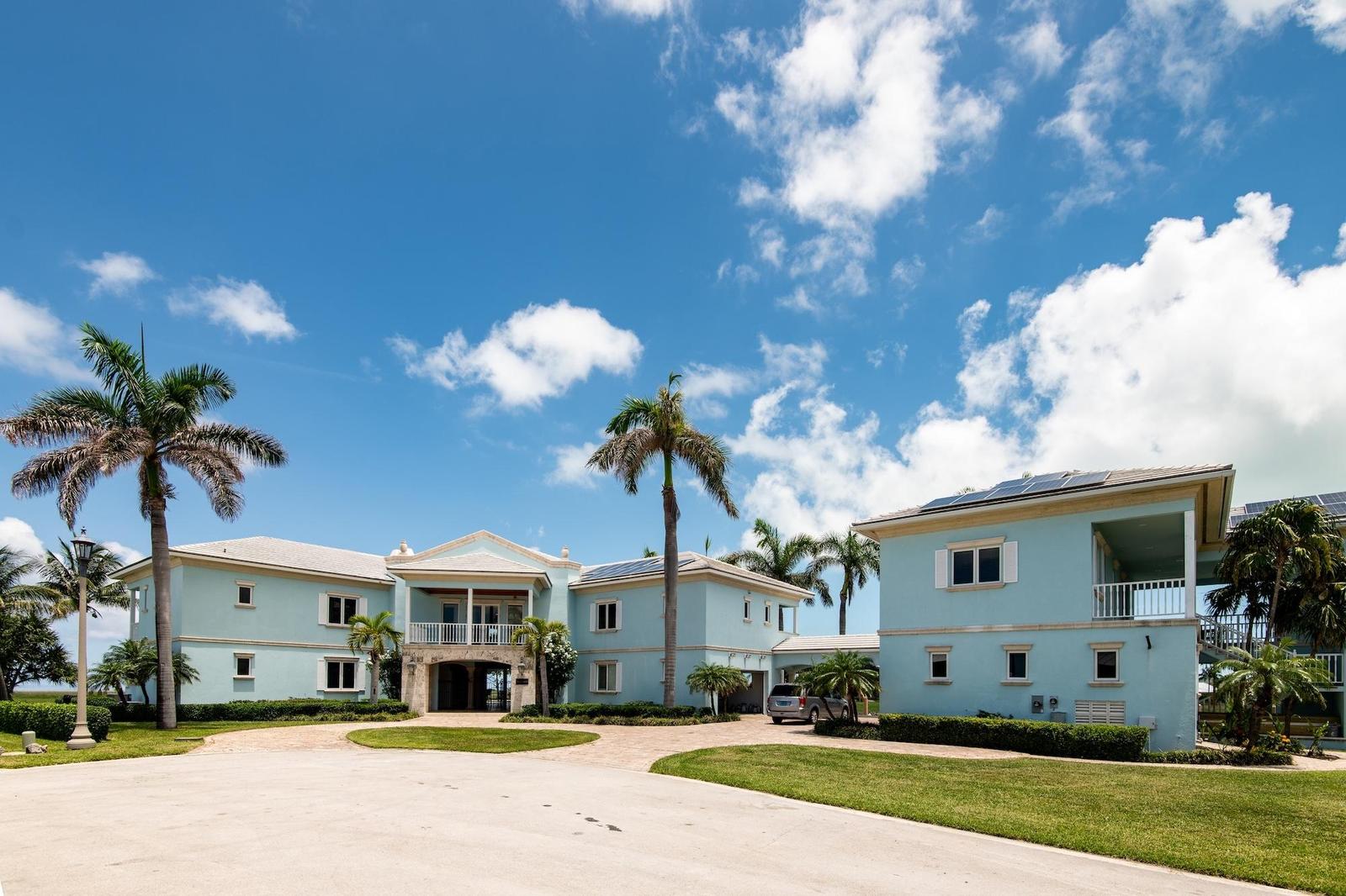 7 bedroom Residence for sale — EVANSTED in Grand Bahama, The Bahamas — photo 4