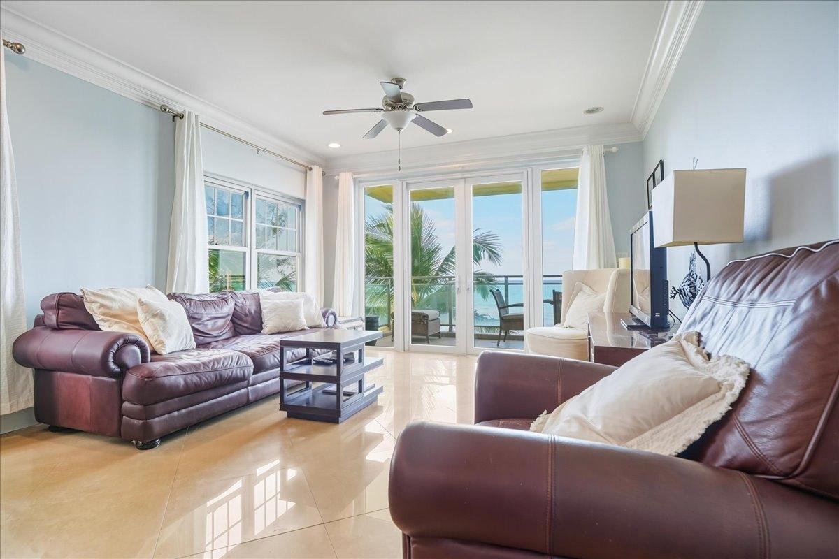 3 bedroom Apartment for sale in Columbus Cove, Nassau — photo 1
