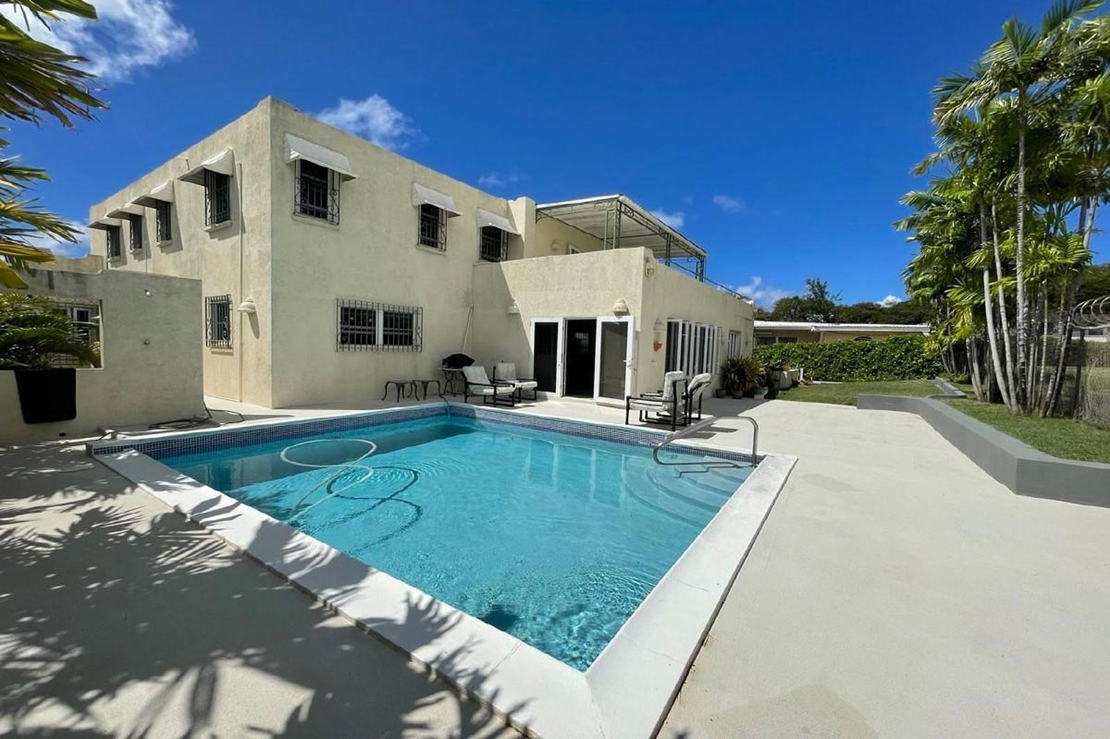 7 Bedroom Apartment Building for Sale, Golf Club Road, Rockley, Christ Church, Barbados — photo 1