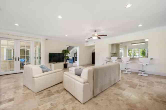 Luxury Home for sale in Paradise Island — photo 5