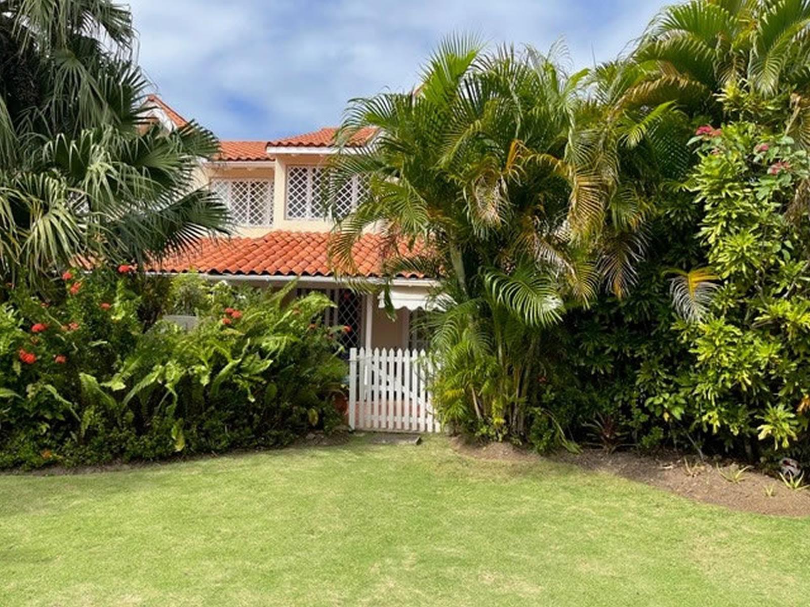 3 Bedroom Townhouse 18 for Sale, Admirals Quay, Rodney Bay, St Lucia — photo 1