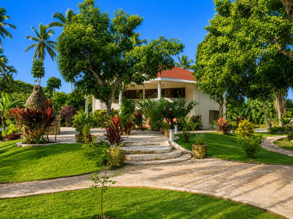 🌴 Exceptional Colonial Estate with Tropical Grounds, Pool & Independent Apartment – Las Terrenas — photo 4