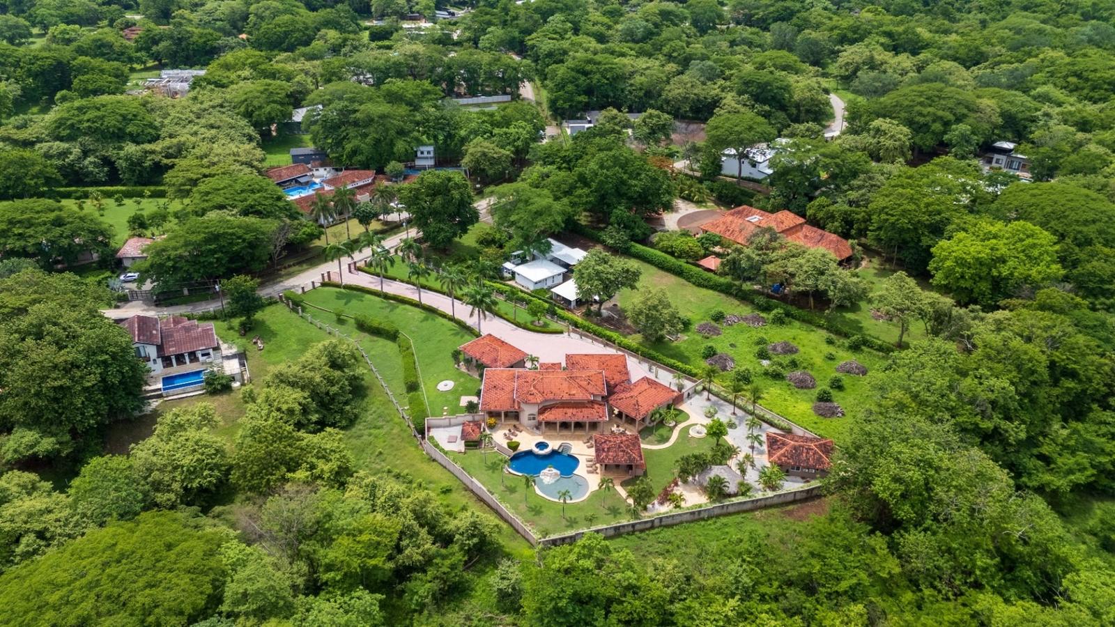 5 Bedroom Luxury Home for Sale, Catalina Cove, Playa Brasilito, Flamingo, Guanacaste, Costa Rica — photo 2