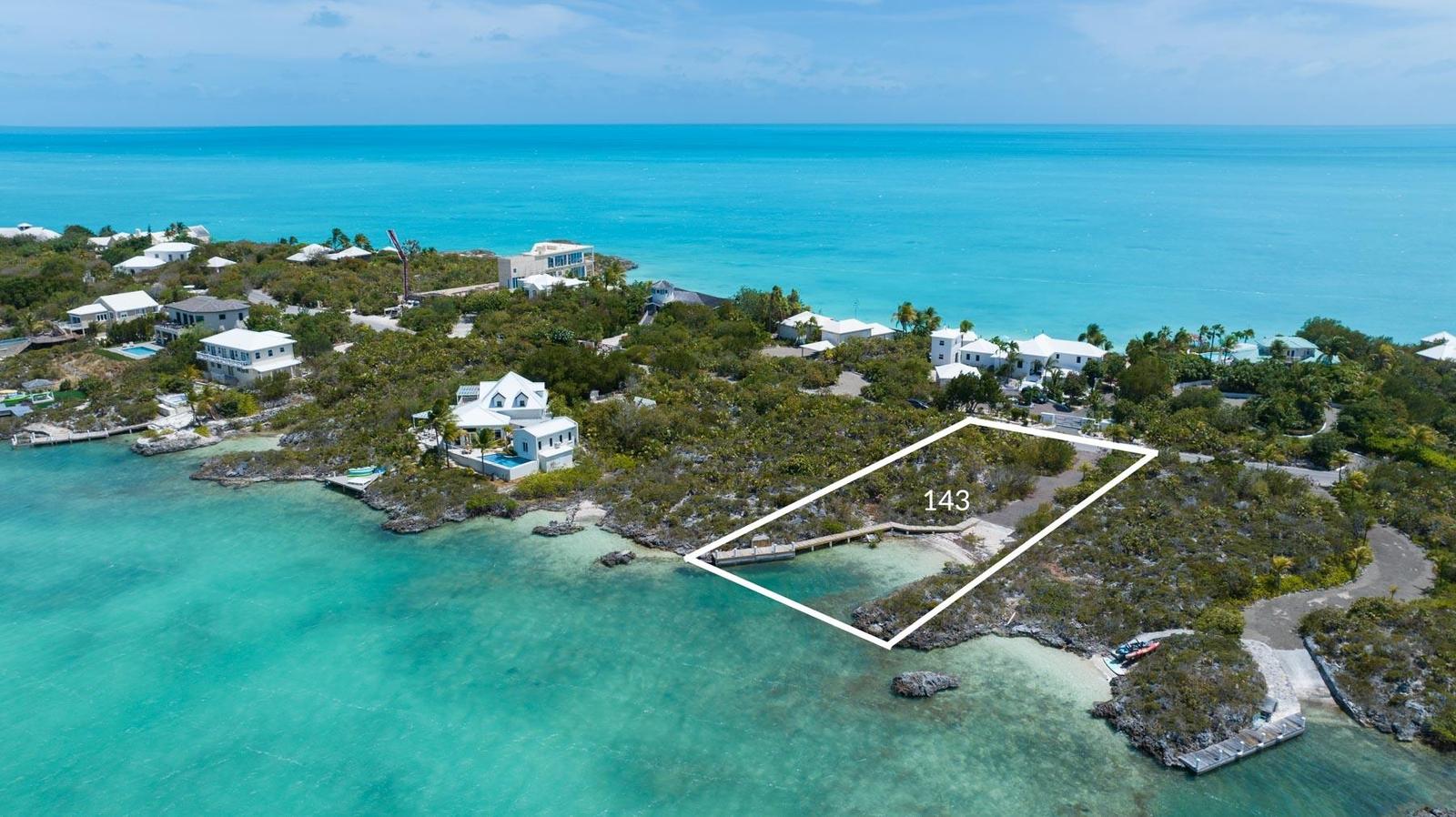 Parcel 60400/143 - Beachfront Land with Dock in Providenciales, Turks and Caicos — photo 1