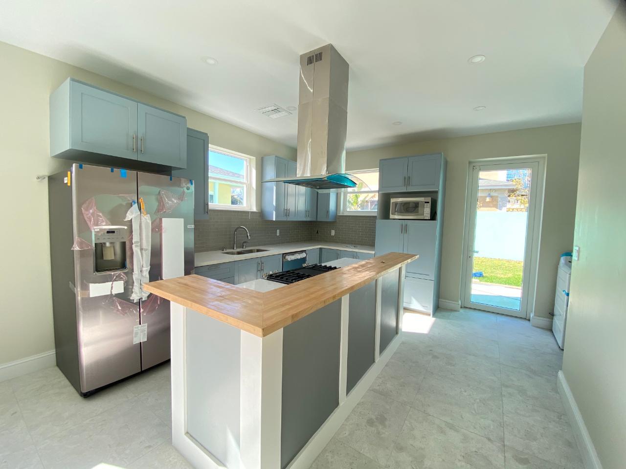 3 bedroom Apartment for sale - MARLIN DRIVE, Nassau, The Bahamas — photo 3