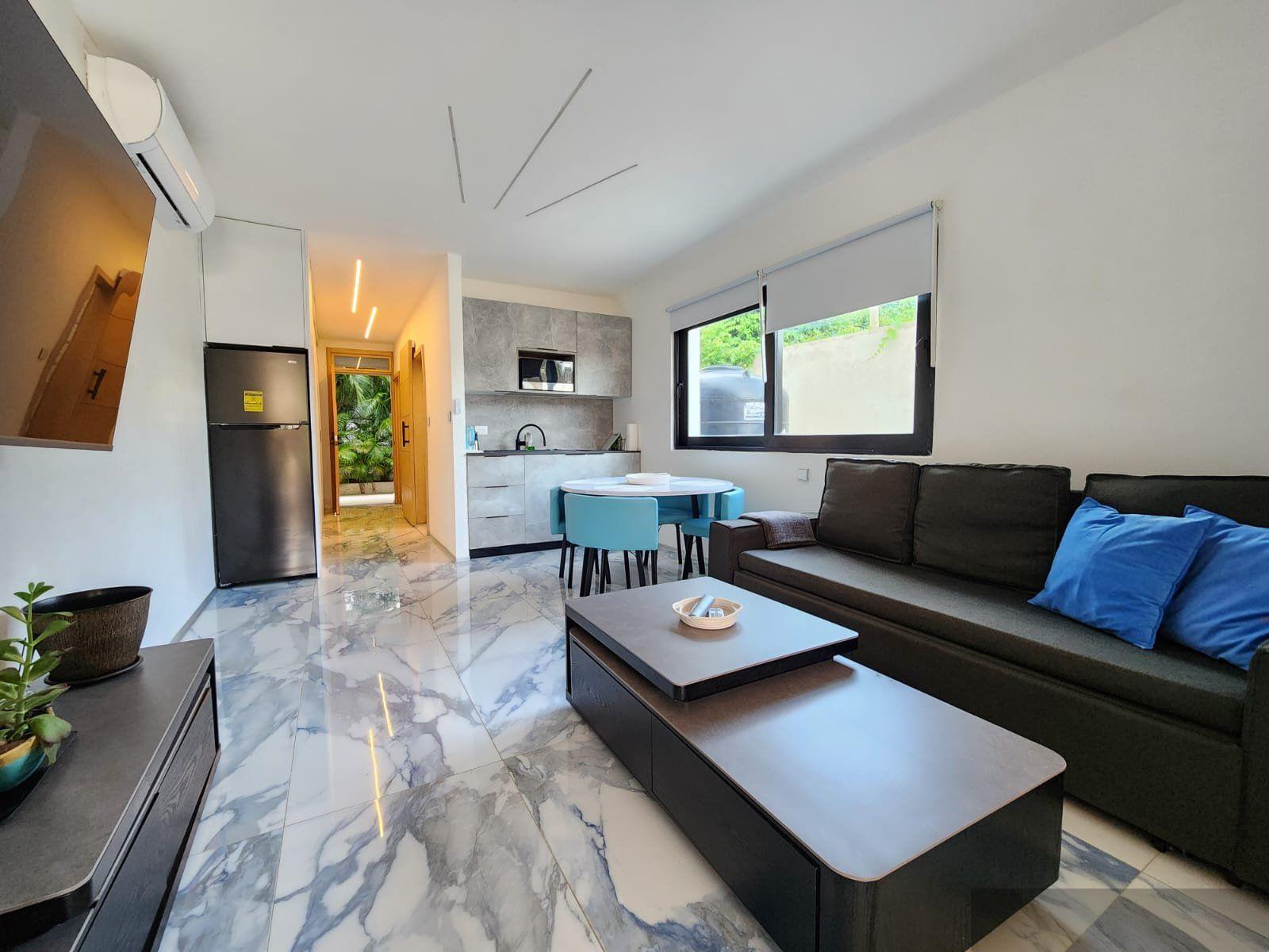 Modern 1-Bedroom Condo at Surf One, Playa Encuentro — photo 2
